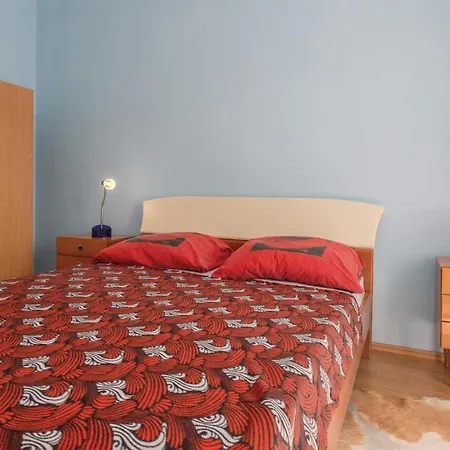 Apartament In With Kitchen Kaštel