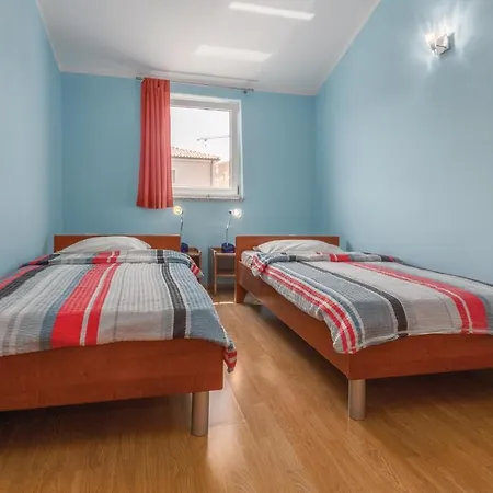 In With Kitchen Appartement Kaštel