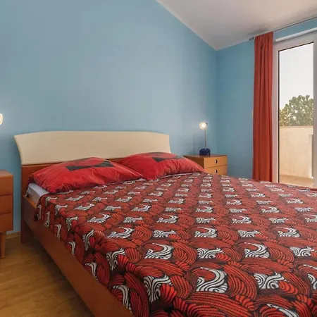 Beautiful apartment in Kastel with 2 Bedrooms * Kaštel